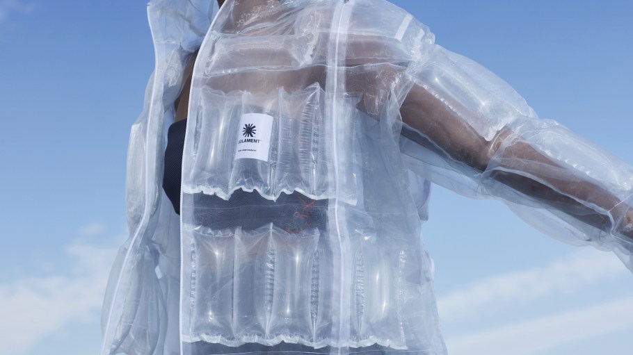 Solament, a design of Sumitomo Metal Mining, harnesses the power of near-infrared absorption technology to revolutionize multiple industries, including fashion and apparel.