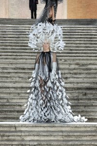 Valentino Couture Fall 2022