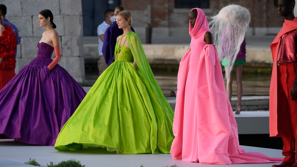 Valentino Couture Fall 2021