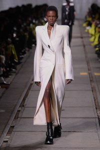 Alexander McQueen Fall 2024 Ready-to-Wear Collection at Milan Fashion Week