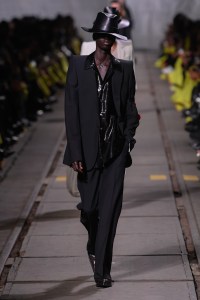 Alexander McQueen Fall 2024 Ready-to-Wear Collection at Milan Fashion Week