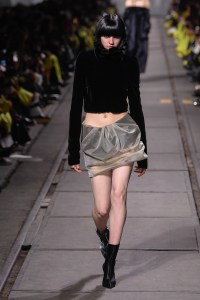 Alexander McQueen Fall 2024 Ready-to-Wear Collection at Milan Fashion Week