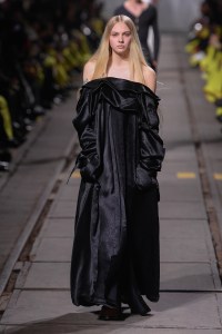 Alexander McQueen Fall 2024 Ready-to-Wear Collection at Milan Fashion Week