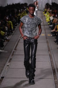 Alexander McQueen Fall 2024 Ready-to-Wear Collection at Milan Fashion Week