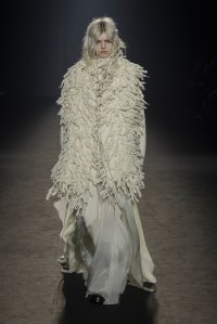 Ann Demeulemeester Fall 2024 Ready-to-Wear Collection at Paris Fashion Week