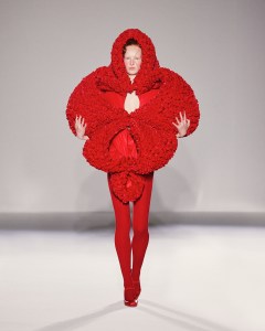 Chen Peng Fall 2024 Ready-to-Wear Collection at Paris Fashion Week