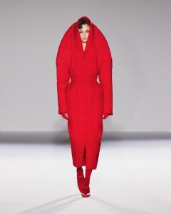 Chen Peng Fall 2024 Ready-to-Wear Collection at Paris Fashion Week