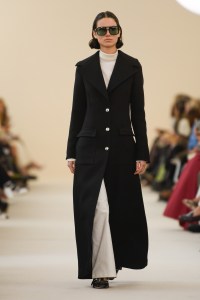 Giambattista Valli Fall 2024 Ready-to-Wear Collection at Paris Fashion Week