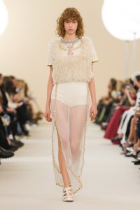 Giambattista Valli Fall 2024 Ready-to-Wear Collection at Paris Fashion Week