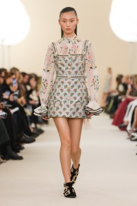 Giambattista Valli Fall 2024 Ready-to-Wear Collection at Paris Fashion Week