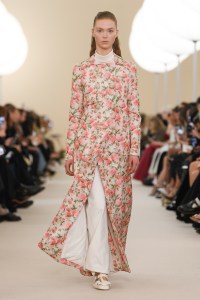 Giambattista Valli Fall 2024 Ready-to-Wear Collection at Paris Fashion Week