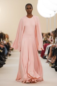 Giambattista Valli Fall 2024 Ready-to-Wear Collection at Paris Fashion Week