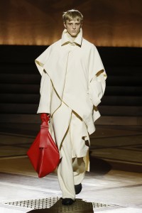 Issey Miyake Fall 2024 Ready-to-Wear Collection at Paris Fashion Week