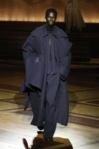 Issey Miyake Fall 2024 Ready-to-Wear Collection at Paris Fashion Week