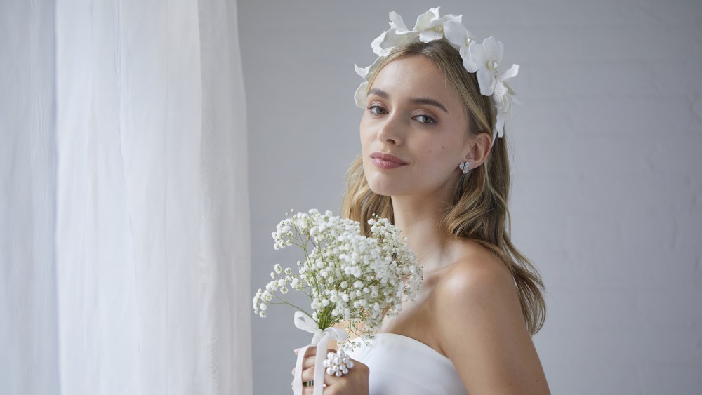 A headband part of Lele Sadoughi's bridal accessories collection