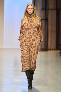 Leonard Paris Fall 2024 Ready-to-Wear Collection at Paris Fashion Week