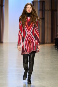 Leonard Paris Fall 2024 Ready-to-Wear Collection at Paris Fashion Week