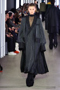 Sacai Fall 2024 Ready-to-Wear Collection at Paris Fashion Week