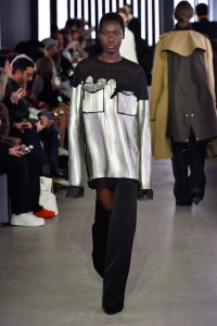Sacai Fall 2024 Ready-to-Wear Collection at Paris Fashion Week
