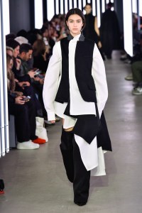 Sacai Fall 2024 Ready-to-Wear Collection at Paris Fashion Week