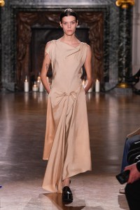 Victoria Beckham Fall 2024 Ready-to-Wear Collection at Paris Fashion Week
