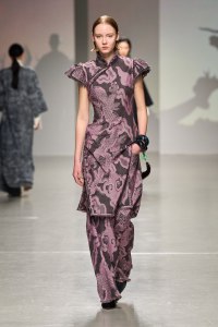 Vivienne Tam Fall 2024 Ready-to-Wear Collection at Paris Fashion Week