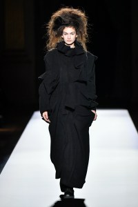 Yohji Yamamoto Fall 2024 Ready-to-Wear Collection at Paris Fashion Week