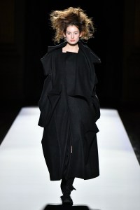 Yohji Yamamoto Fall 2024 Ready-to-Wear Collection at Paris Fashion Week