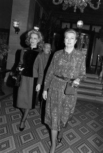 Lynn Wyatt (L) and Grace Kelly (R), Princess of Monaco, attend a luncheon on December 18, 1979.
