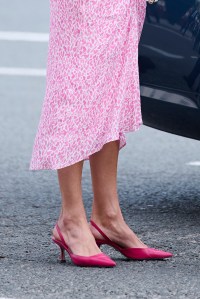 CADIZ, SPAIN - APRIL 03: Queen Letizia of Spain, shoes detail, attends the Gold Medals of Merit in Fine Arts 2022 ceremony at the Palacio de Congresos on April 03, 2024 in Cadiz, Spain. (Photo by Carlos Alvarez/Getty Images)