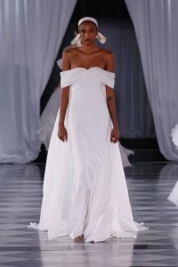 Giambattista Valli Bridal Spring 2024 Collection