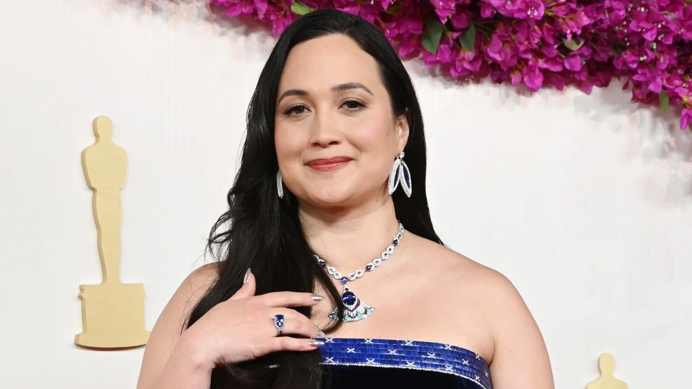Lily Gladstone in Gucci at the Oscars 2024.