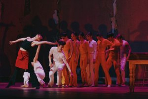A rehearsal of the ballet Carmen featuring costumes designed by Gabriela Hearst.