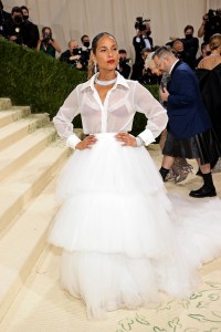 NEW YORK, NEW YORK - SEPTEMBER 13: Alicia Keys attends The 2021 Met Gala Celebrating In America: A Lexicon Of Fashion at Metropolitan Museum of Art on September 13, 2021 in New York City. (Photo by Dimitrios Kambouris/Getty Images for The Met Museum/Vogue )