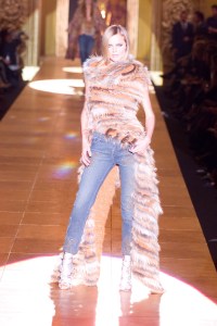 Roberto Cavalli Fall 2002 show