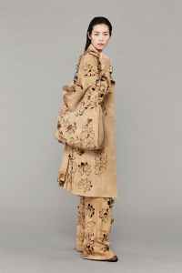 Burberry Spring 2025 Ready-to-Wear Collection