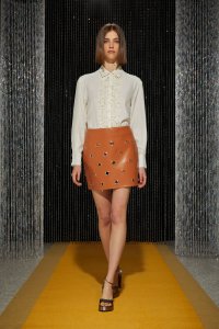 Cinq à Sept Resort 2025 Ready-to-Wear Collection