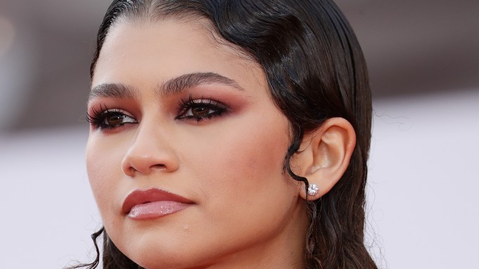 VENICE, ITALY - SEPTEMBER 03: Zendaya attends the red carpet of the movie "Dune" during the 78th Venice International Film Festival on September 03, 2021 in Venice, Italy. (Photo by Vittorio Zunino Celotto/Getty Images)