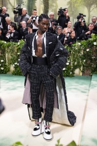 Alton Mason
