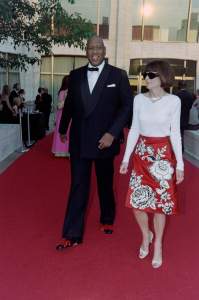 Fashion editors Andre Leon Talley and Anna Wintour attend the CFDA awards.