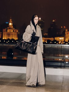 Balenciaga Spring 2025 Ready-to-Wear Collection