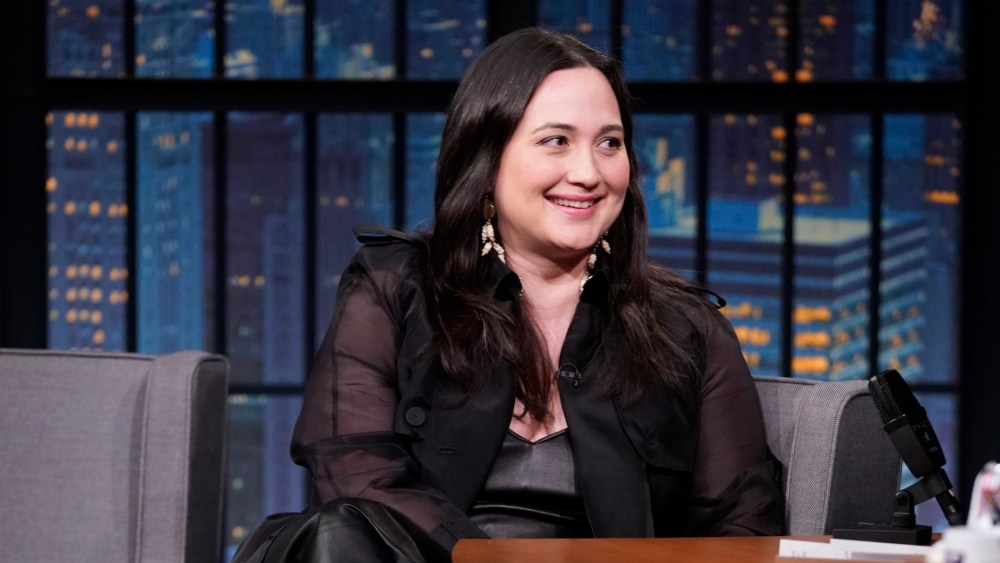 lily gladstone, late night with seth meyers