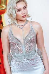 Florence Pugh in Bulgari  at the 96th Annual Oscars held at Ovation Hollywood on March 10, 2024 in Los Angeles, California.