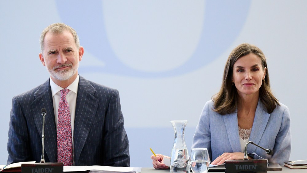 queen letizia, king felipe