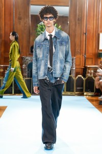 3.Paradis Spring 2025 Ready-to-Wear Collection at Paris Fashion Week
