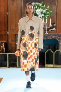 3.Paradis Spring 2025 Ready-to-Wear Collection at Paris Fashion Week