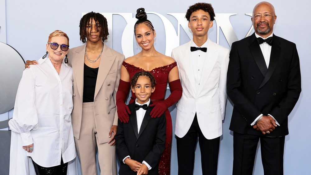 L to R: Terria Joseph, Prince Nasir Dean, Alicia Keys, Genesis Dean, Kasseem Dean Jr. and Craig Cook attend the 2024 Tony Awards on June 16 in New York, red carpet, Gucci, Hell's Kitchen