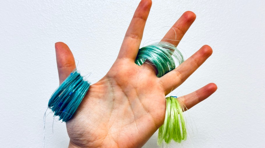 Biofibers made from gelatin in a range of colors.
