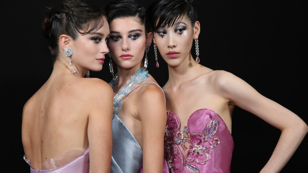 Giorgio Armani Prive Couture Fall 2022 Collection