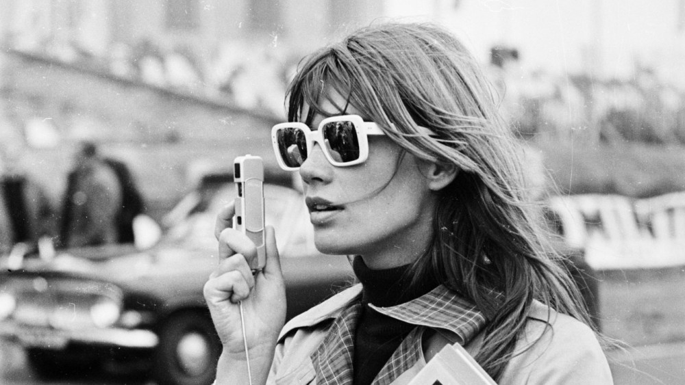 Francoise Hardy at Brands Hatch to film John Frankenheimer's racing drama 'Grand Prix'.